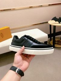 Picture of Tods Shoes Men _SKUfw123545050fw